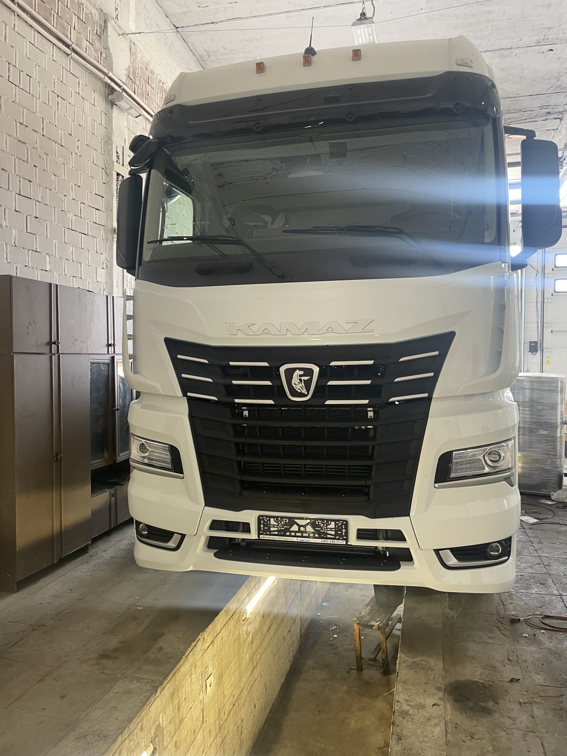 Гидрофикация седельного тягача КАМАЗ 54901 К5 - Gidkomtrans.ru